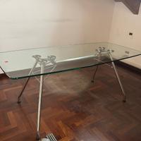 Scrivania direzionale in vetro