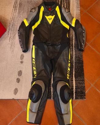 tuta dainese taglia 48