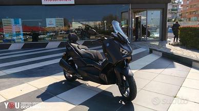 Yamaha X-Max 300 Tech Max