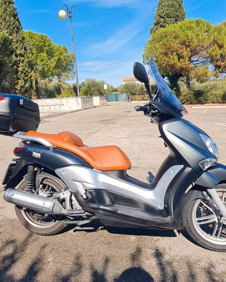Yamaha x-city 250