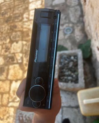 Stereo prioneer