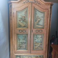 Armadio dipinto a mano stile classico veneziano