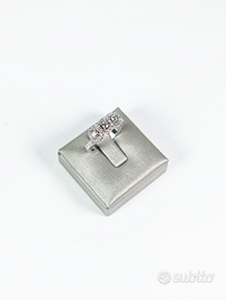 Anello trilogy con diamanti