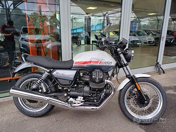 Moto Guzzi V7