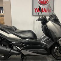 Yamaha X-Max 300