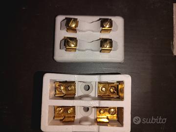 Morsettiera Vintage in Ceramica Bianca e Ottone - 