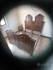 letto in legno massiccio con reti