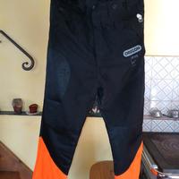 pantaloni per taglio legna