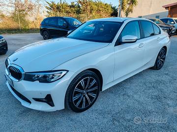 Bmw 320d xDrive 48v Business Advantage Aut.