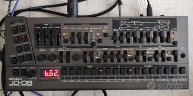 Roland jd 08