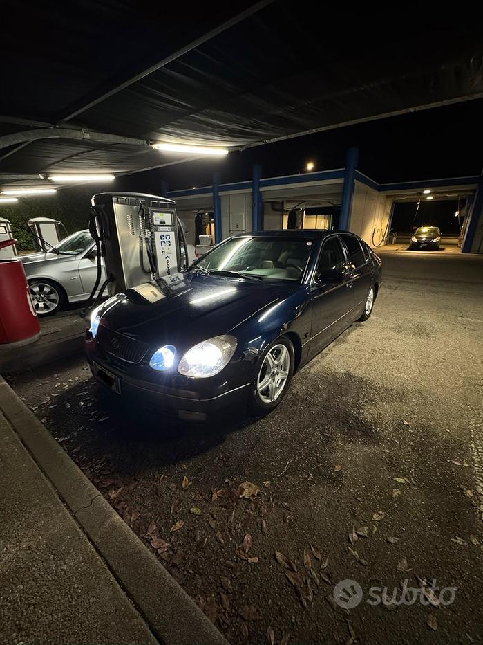 Lexus GS300