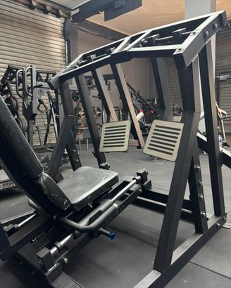 Leg press, chest press, leg extension, leg curl