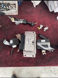 Kit centraline blocchetto chiavi  per 107/C1/Aygo