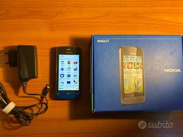 Smartphone Nokia C5-03
