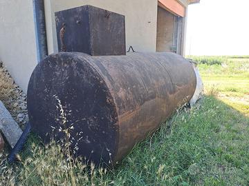 Cisterna serbatoio gasolio 4000 Litri