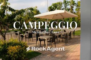Attività / Licenza di 5400 m² a Fano