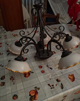 lampadario in ferro battuto 