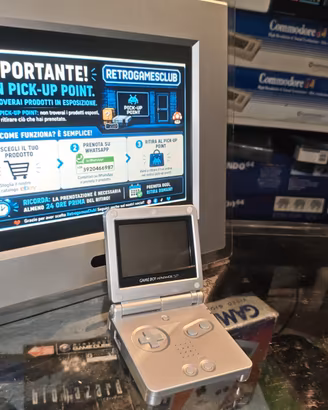 Nintendo Game Boy Advance SP
