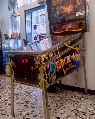 Flipper pinball Theatre of Magic