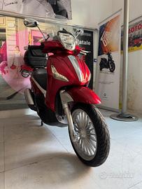 Piaggio Beverly 300 i.e. ROSSO METALLIZZATO
