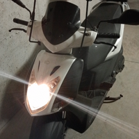 Kymco agility 150 bianco