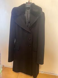 Cappotto donna nero con pelliciotto