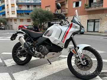Ducati Desert x