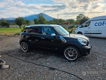 mini countryman 2.0 140hp 4x4 2011