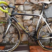 BICICLETTA CORSA SCOTT CARBONIO