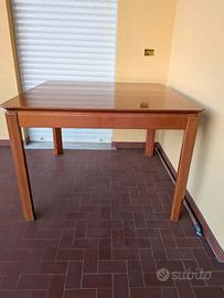 Tavolo Fattori in legno massello