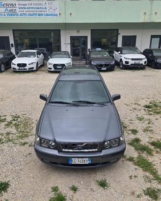 VOLVO V40 1.9D DIESEL ASI OK NEOPATENTATI