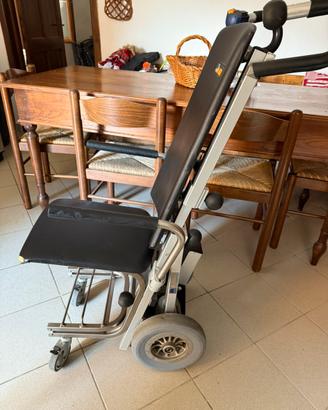 CMAX Sedia Montascale con Batteria