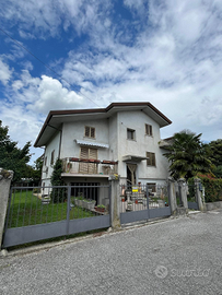 Villa singola con giardino spilimbergo