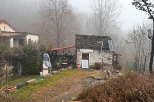 Baita c2 con terreno a Cossogno