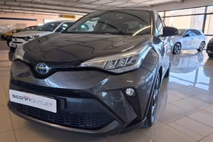 TOYOTA C-HR 2.0 Hybrid E-CVT Trend