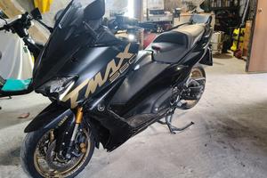 TMax 560 2020