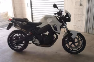Moto BMW F800R
