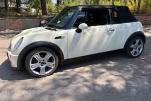 Mini 1.6 16V Cooper Sidewalk Cabrio