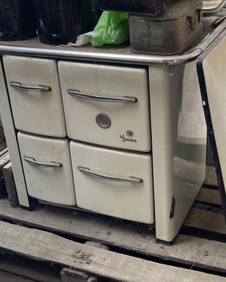 Cucina/stufa economica