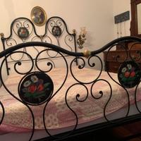 Letto antico alla  francese in ferro battuto