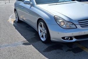 MERCEDES CLS