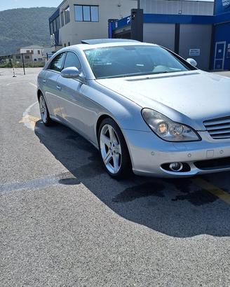 MERCEDES CLS