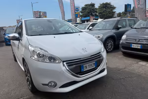 Peugeot 208 1.6 e-HDi 92 CV Stop&Start 3 porte All