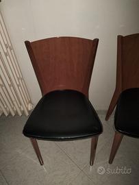 Sedia da soggiorno in legno con seduta in pelle