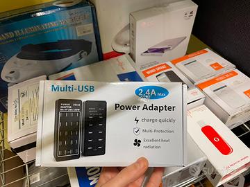 Multi adattatore USB