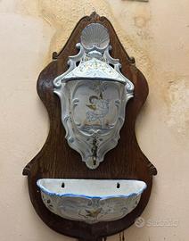 Antico Lavabo da Parete in Maiolica di Deruta