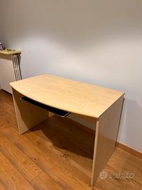 Scrivania 120/68 in laminato