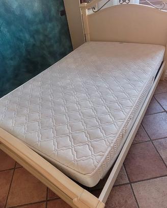 Materasso 1 piazza e mezza Ennerev come nuovo
