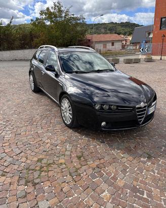 Alfa Romeo 159