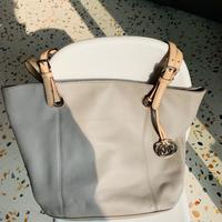2 Shopping bag Micheal kors in pelle:grigia e nera